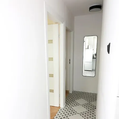 Aapartament شقة غدينيا